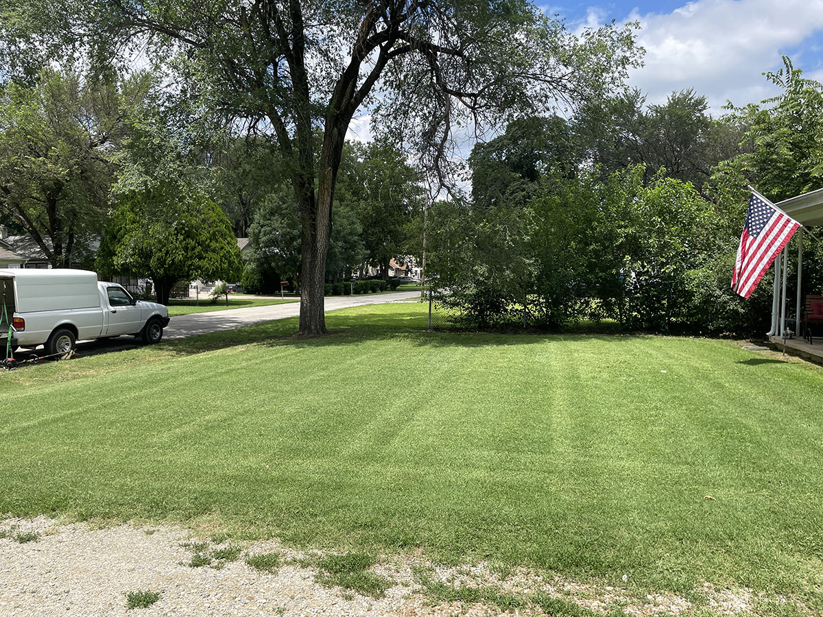 LawnLux Landscaping 